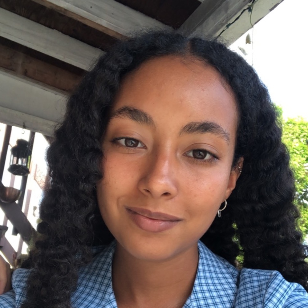 Meet your Posher, Malaika